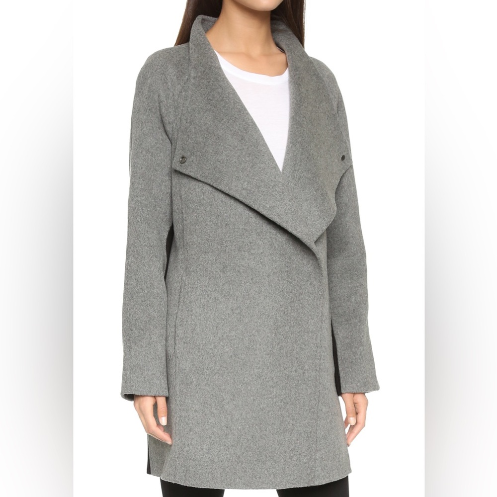 VINCE grey two tone sweater back wool coat